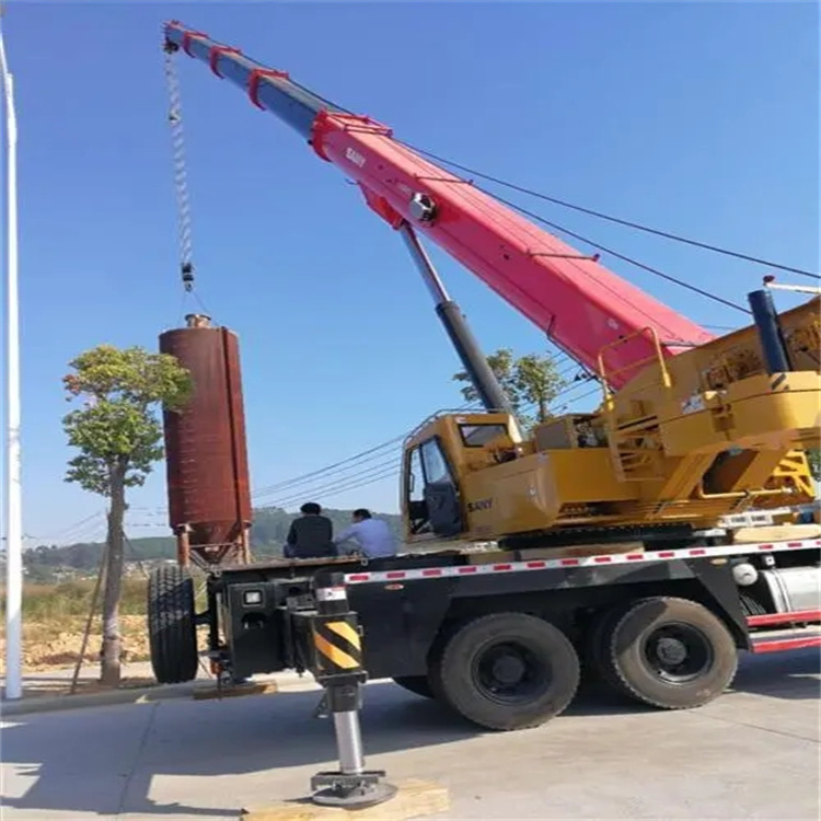 河间专业吊车租赁多少钱