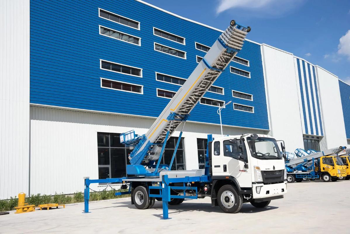 河间小型云梯车上料车租赁多少钱