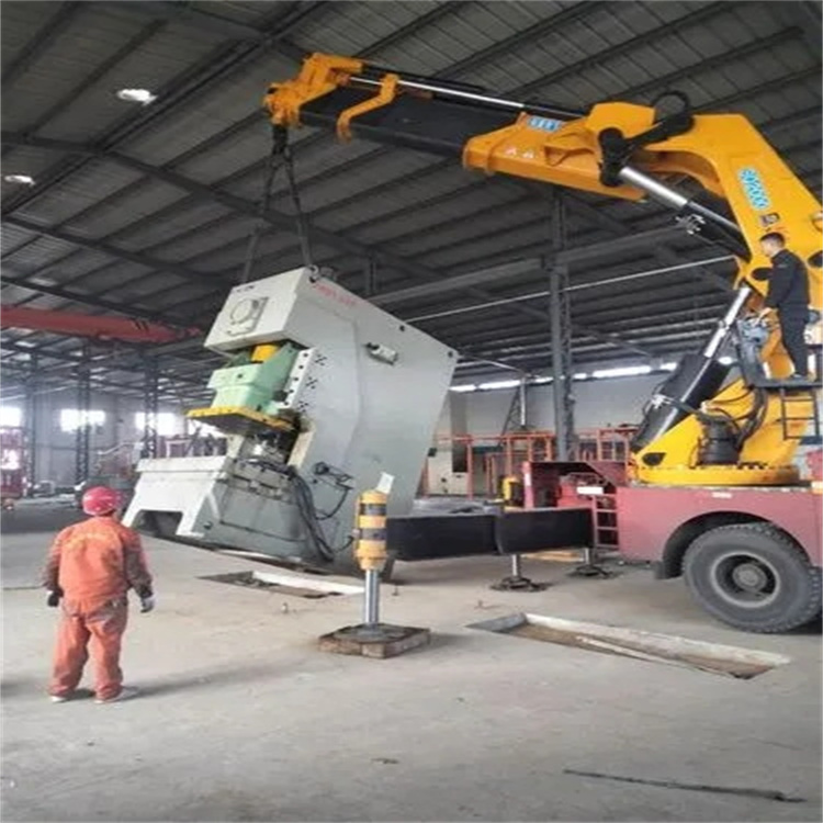 河间80吨折臂吊车出租附近电话