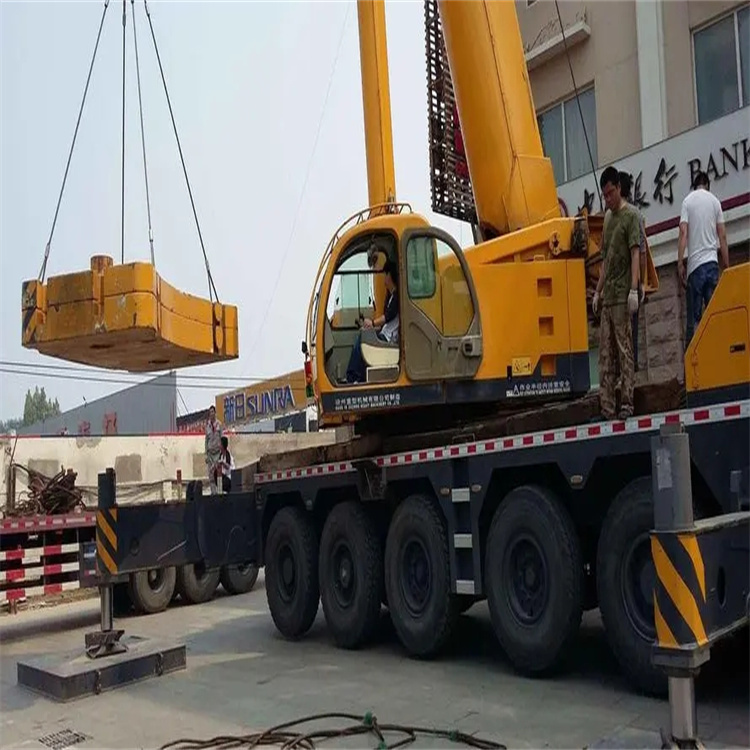 河间当地吊车出租|机器吊装|75吨|工厂搬迁服务